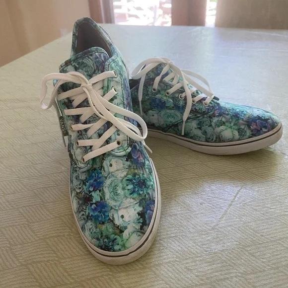 Vans Floral Print Green Blue Size 10 Womens Skate Shoes - Picture 1 of 9
